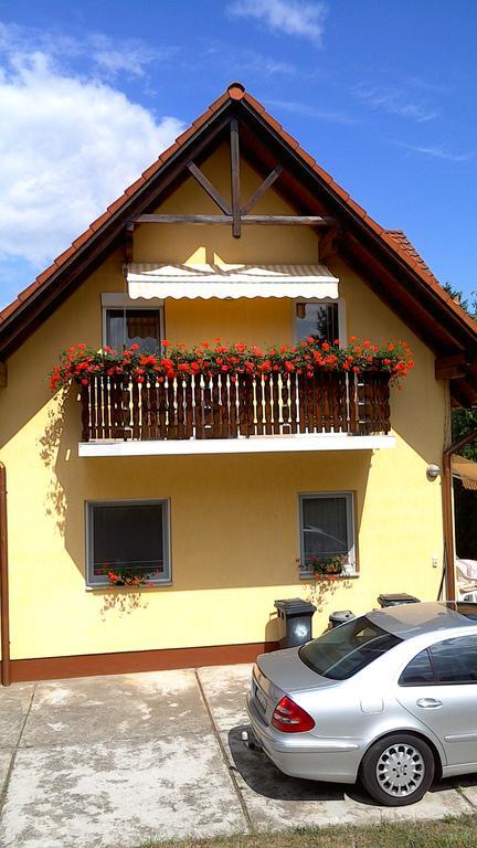 Akácfa Hortenzia Apartman Zalakaros Esterno foto